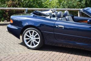 Bild 15/50 von Aston Martin DB 7 Vantage Volante (2001)