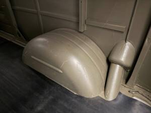 Image 15/18 of Ford Taunus Transit 1250 (1986)