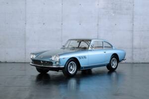 Image 1/50 of Ferrari 330 GT 2+2 (1964)