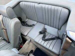 Image 16/27 de Mercedes-Benz 450 SL (1980)