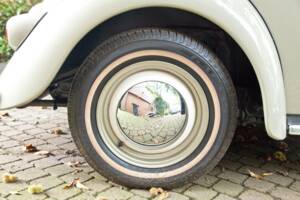 Image 6/52 of Volkswagen Beetle 1200 Export "Dickholmer" (1957)