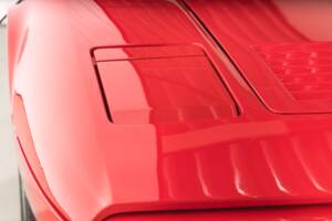 Afbeelding 22/32 van Ferrari 328 GTS (1985)