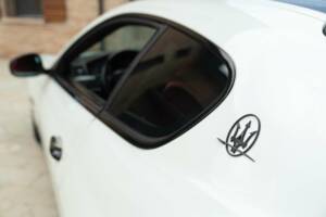 Bild 20/50 von Maserati GranTurismo 4.2 (2008)