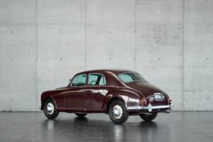 Image 12/50 of Lancia Aurelia B12 (1955)