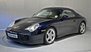 Bild 23/50 von Porsche 911 Carrera 4S (2004)