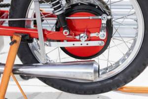 Imagen 30/33 de Moto Guzzi DUMMY (1949)