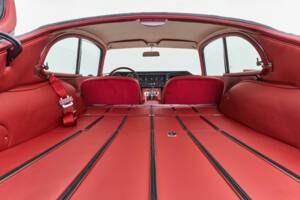 Bild 48/99 von Jaguar Type E 4.2 (1966)