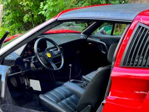 Image 2/8 of Ferrari 328 GTS (1988)