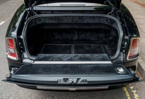 Image 33/35 of Rolls-Royce Phantom DHC (2008)