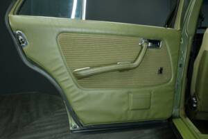 Bild 23/50 von Mercedes-Benz 300 D (1981)