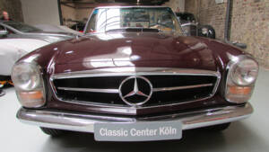 Image 8/23 of Mercedes-Benz 280 SL (1969)