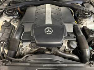 Bild 12/20 von Mercedes-Benz CL 500 (2002)