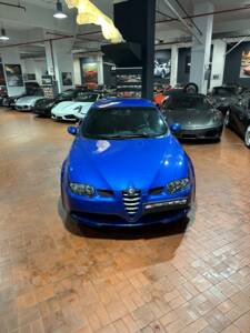 Image 18/22 of Alfa Romeo 147 3.2 GTA (2004)