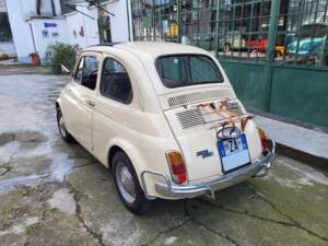 Bild 10/29 von FIAT 500 L (1970)