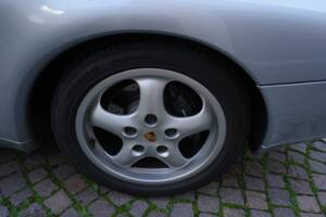 Image 16/16 of Porsche 911 Carrera (1994)