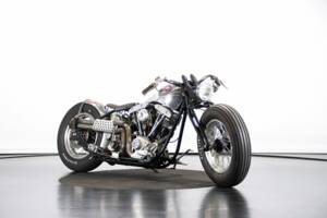 Immagine 6/50 di Harley-Davidson FLSTC Heritage Softail Classic (1997)