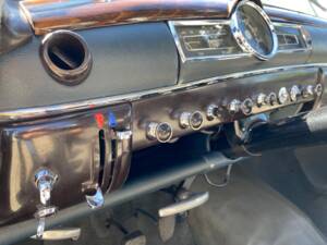 Image 36/63 of Mercedes-Benz 190 (1959)