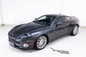 Imagen 30/31 de Aston Martin V12 Vanquish S (2006)