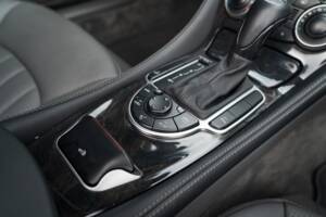 Bild 21/44 von Mercedes-Benz SL 65 AMG (2005)