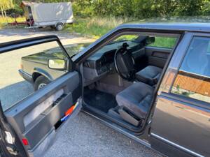 Bild 6/12 von Volvo 960 3.0i (1992)