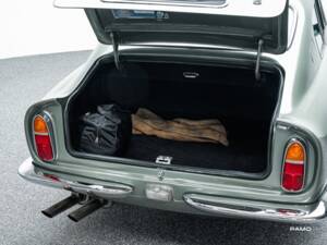 Bild 37/40 von Aston Martin DB 6 (1965)