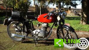 Image 2/10 of Gilera DUMMY (1953)