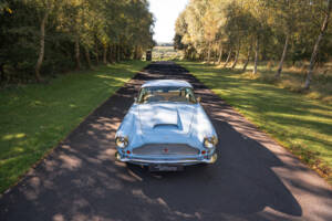 Image 5/56 de Aston Martin DB 4 (1958)