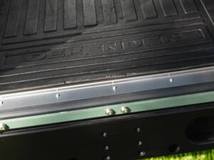 Bild 15/41 von Land Rover Defender 110 (2007)