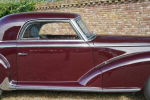 Image 38/50 of Mercedes-Benz 300 S (1953)