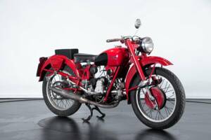 Bild 5/50 von Moto Guzzi DUMMY (1950)