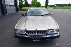 Image 13/61 de Jaguar Sovereign 3.6 (1987)