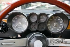Image 39/50 of Alfa Romeo Giulia GT 1300 Junior (1975)