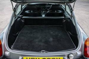 Image 21/26 of MG MGB GT V8 SEC (1981)