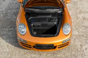 Image 30/34 de Porsche 911 Targa 4S (2008)