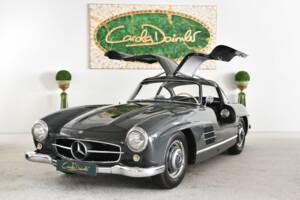 Image 2/9 of Mercedes-Benz 300 SL &quot;Gullwing&quot; (1956)