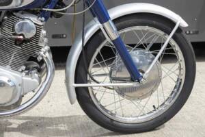 Image 11/39 of Honda CB 72 (1960)
