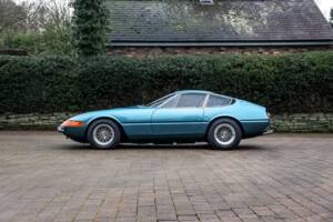 Afbeelding 58/65 van Ferrari 365 GTB&#x2F;4 Daytona (1972)
