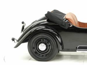 Image 13/15 de Mercedes-Benz 200 (1935)