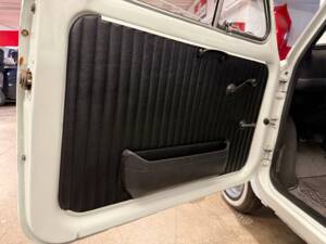 Image 7/19 de FIAT 500 L (2012)