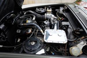 Image 26/48 of Bentley T 1 (1967)