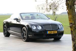 Image 27/50 of Bentley Continental GTC (2007)