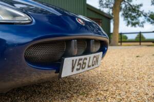 Image 19/50 of Jaguar XKR (2000)