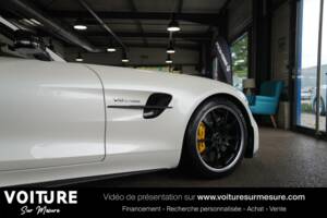 Image 25/44 of Mercedes-AMG GT-R (2021)