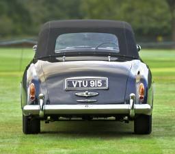 Image 18/50 of Bentley S 1 Continental DHC (1955)