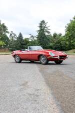 Image 10/41 de Jaguar E-Type 3.8 (1964)