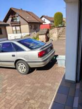 Image 4/5 of Mazda 626 (1988)