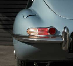 Bild 9/50 von Jaguar E-Type 3.8 Flat Floor (1961)