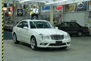 Bild 47/50 von Mercedes-Benz E 500 (2007)