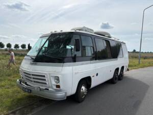 Bild 4/8 von GMC Sun Voyager (1977)