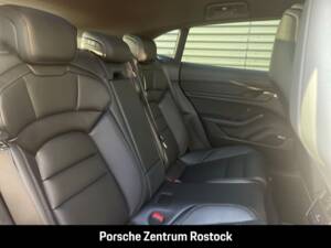 Bild 13/28 von Porsche Taycan 4 Cross Turismo (2025)